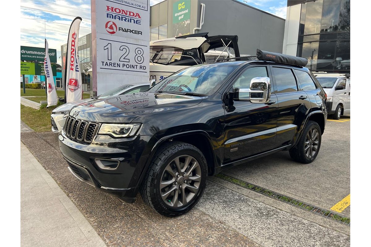 2016 Jeep Grand Cherokee 75th Anniversary WK