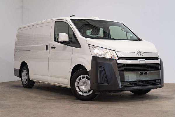 2024 Toyota Hiace GDH300R LWB