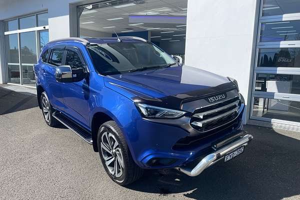 2021 Isuzu MU-X LS-T