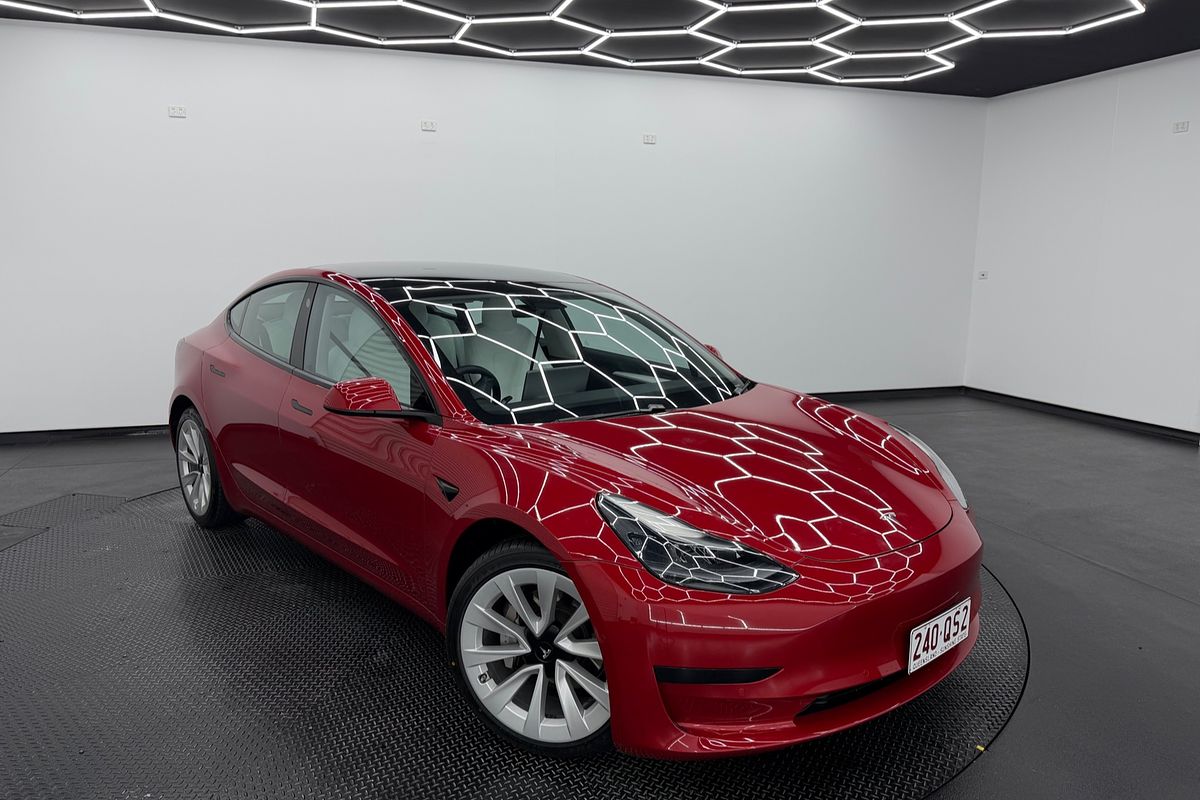 2021 Tesla Model 3 Standard Range Plus