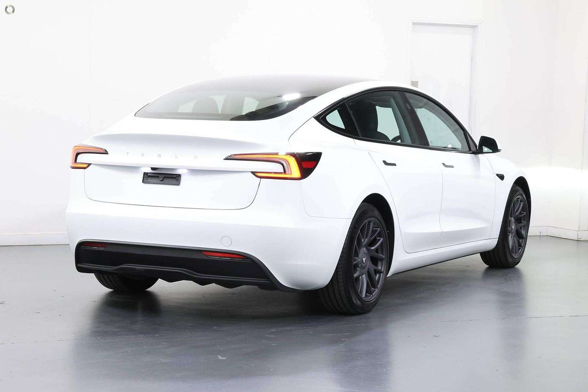 2024 Tesla Model 3 Rear-Wheel Drive