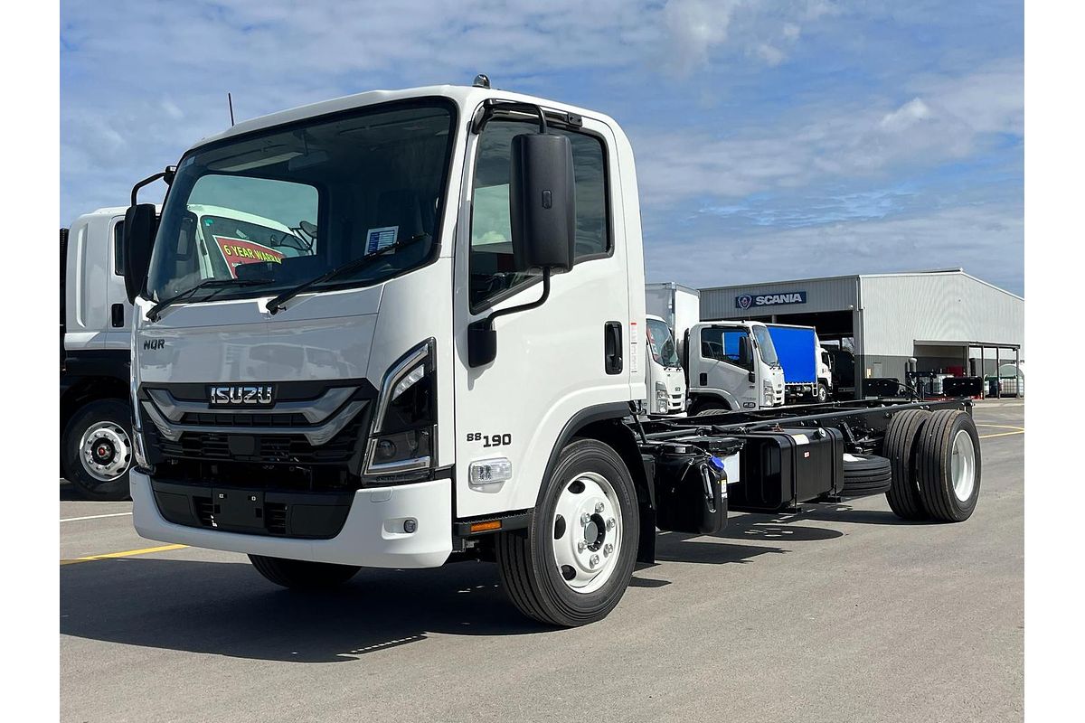 2025 Isuzu Nqr 88-190