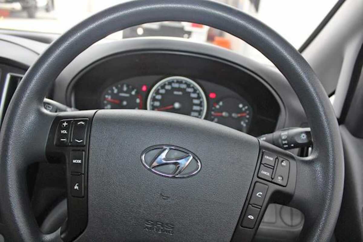 2020 Hyundai iLoad  TQ4