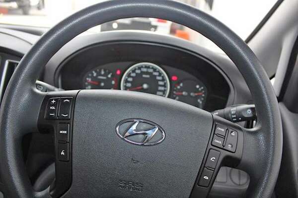 2020 Hyundai iLoad  TQ4