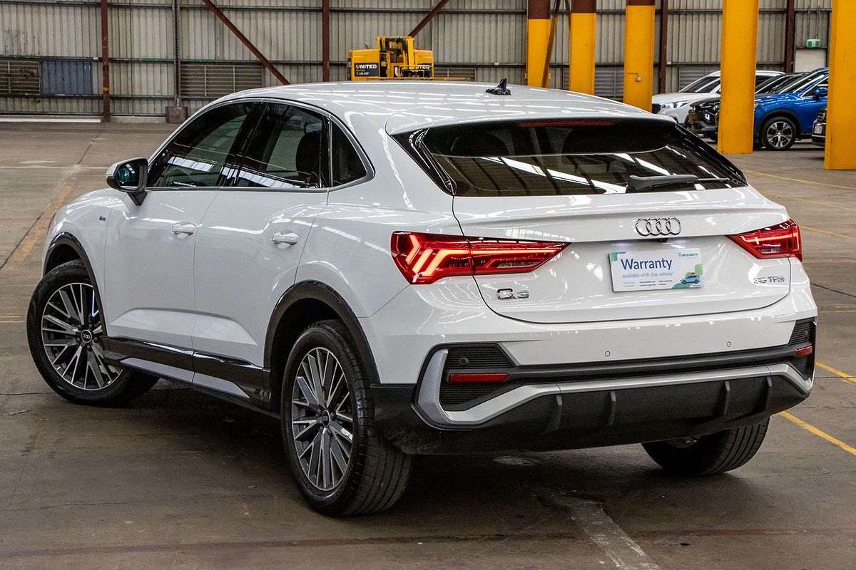 2021 Audi Q3 35 TFSI S line F3