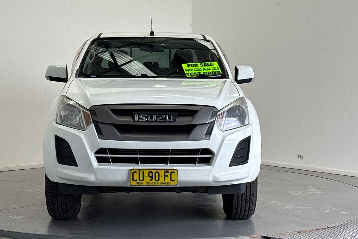 2019 Isuzu D-MAX SX High Ride Rear Wheel Drive