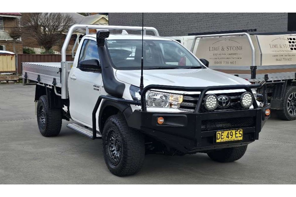 2023 Toyota Hilux SR GUN126R