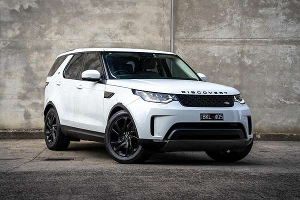 2020 Land Rover Discovery SD4 SE Series 5