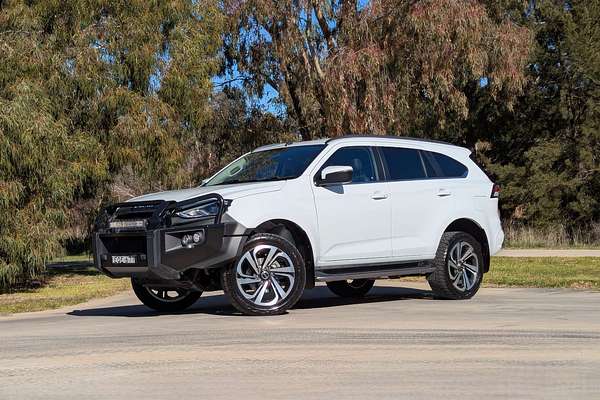 2021 Isuzu MU-X LS-T