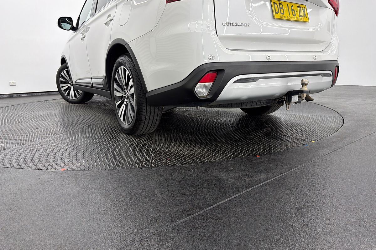 2021 Mitsubishi Outlander LS ZL