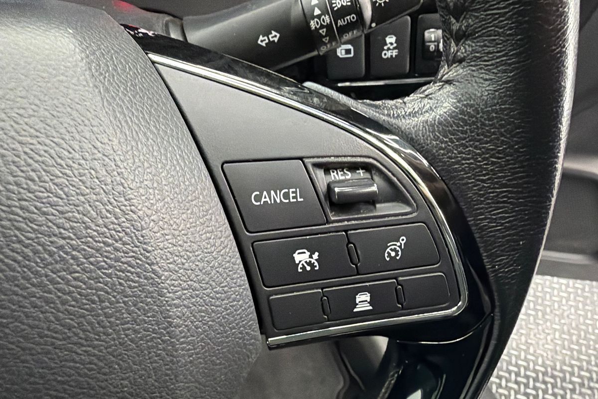 2021 Mitsubishi Outlander LS ZL