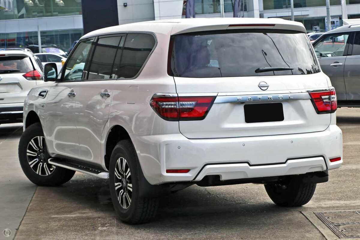 2023 Nissan Patrol Ti Y62