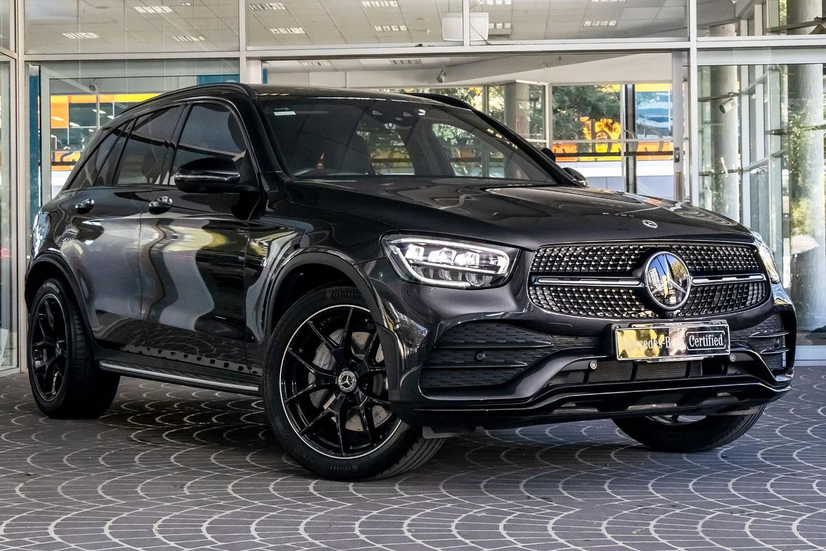 X253 802MY GLC300 WAG 5dr 9G 9 sp 2.0T