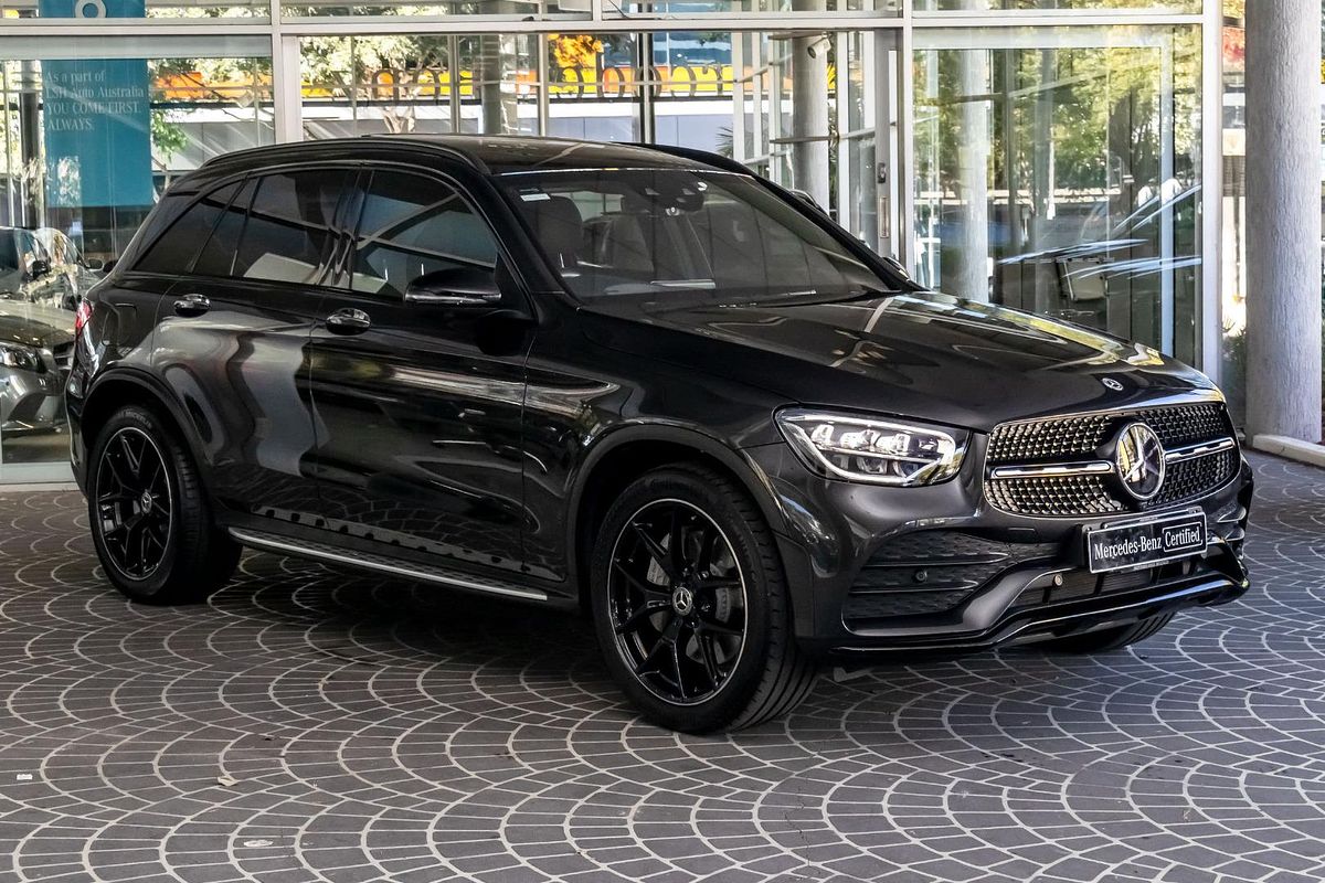 X253 802MY GLC300 WAG 5dr 9G 9 sp 2.0T
