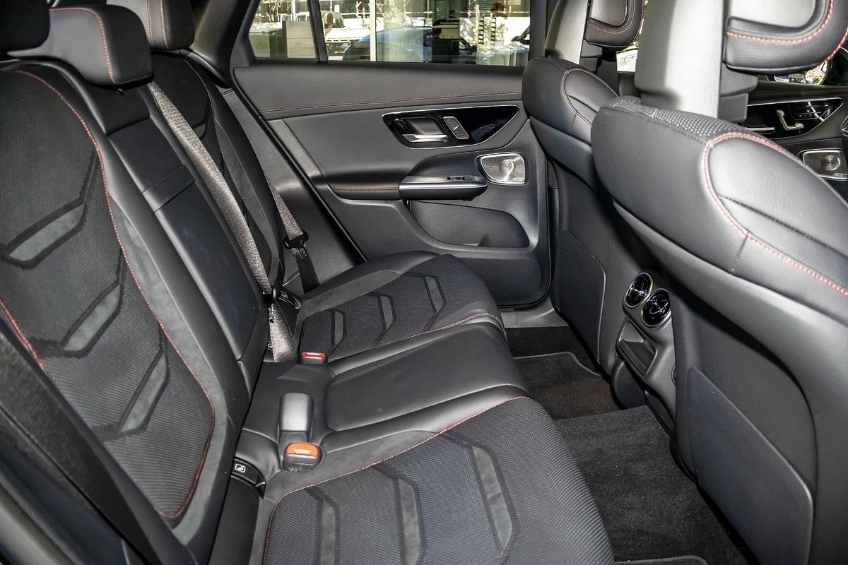 C254 806MY GLC43 AMG CPE SSM 9 sp 2.0T/10kW