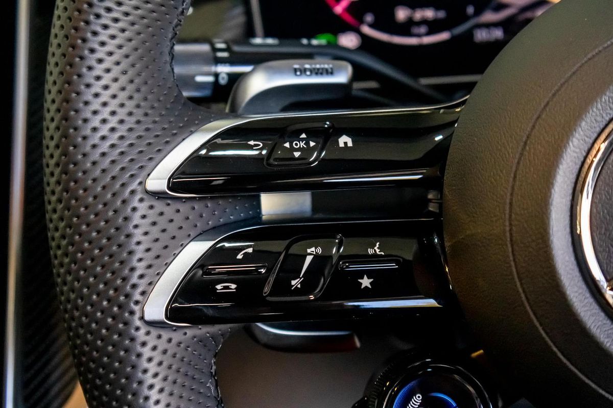 C254 806MY GLC43 AMG CPE SSM 9 sp 2.0T/10kW