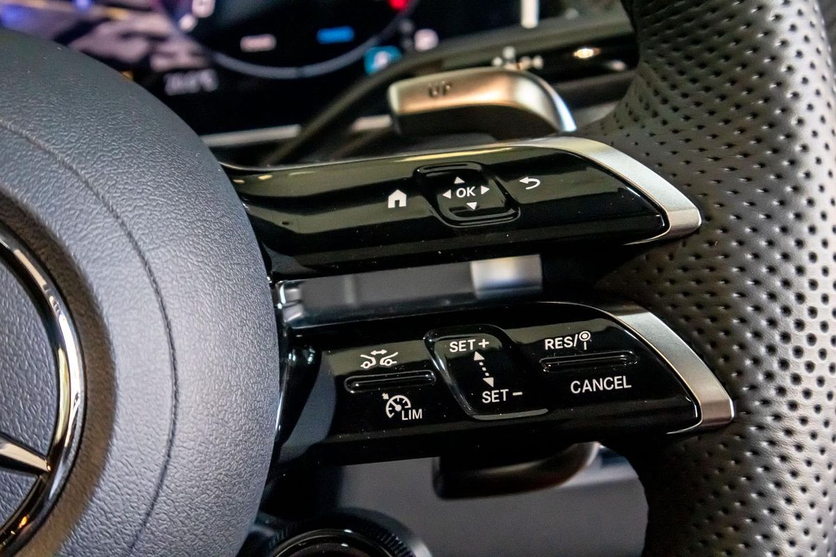 C254 806MY GLC43 AMG CPE SSM 9 sp 2.0T/10kW