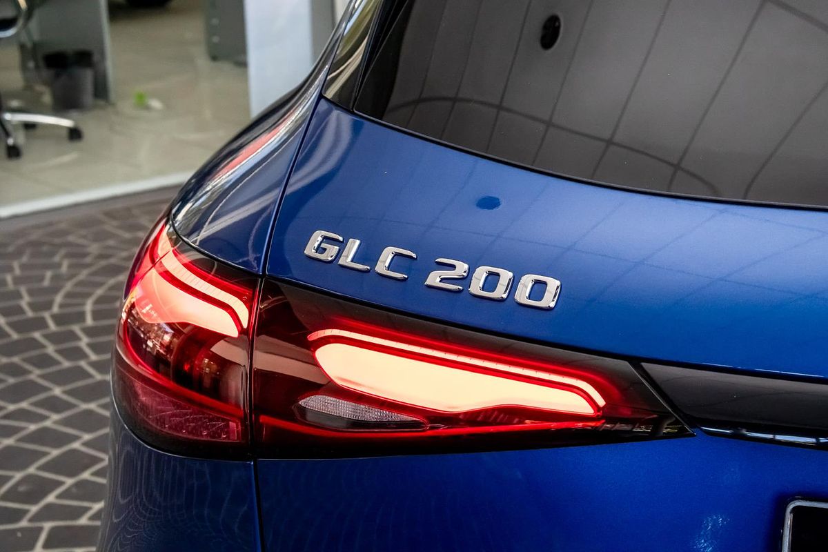 X254 805+055MY GLC200 WAG 9G 9 sp 2.0T/17kW