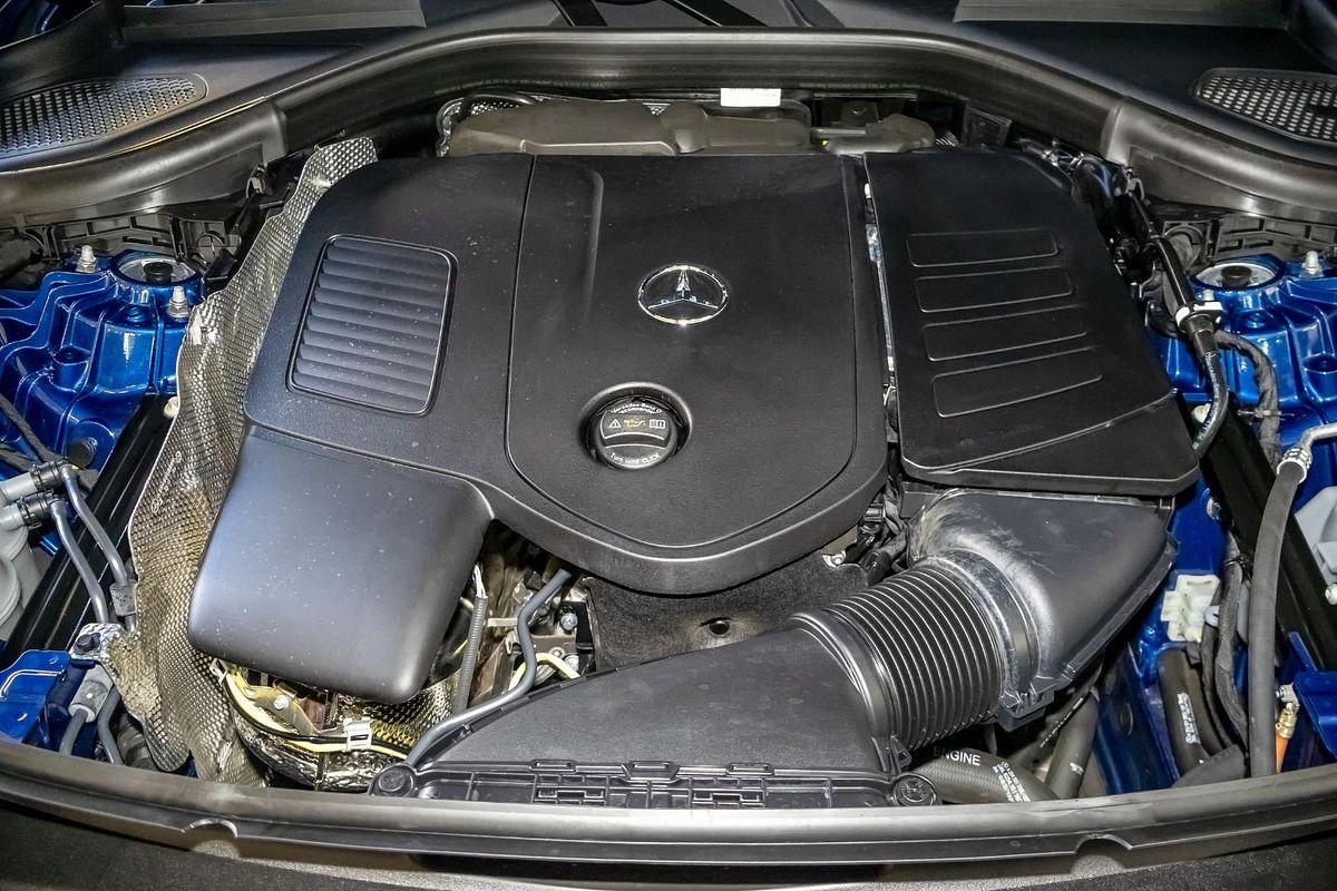 X254 805+055MY GLC200 WAG 9G 9 sp 2.0T/17kW