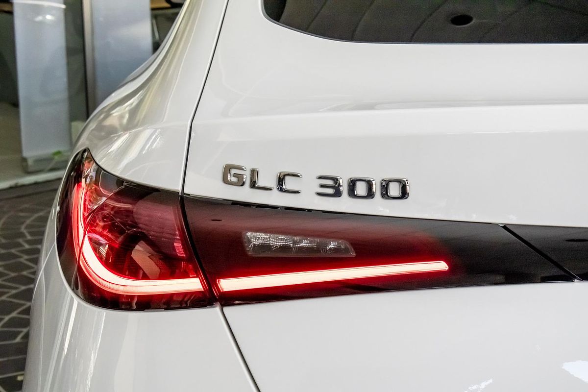 C254 806+056MY GLC300 CPE 9G 9 sp 2.0T/17kW