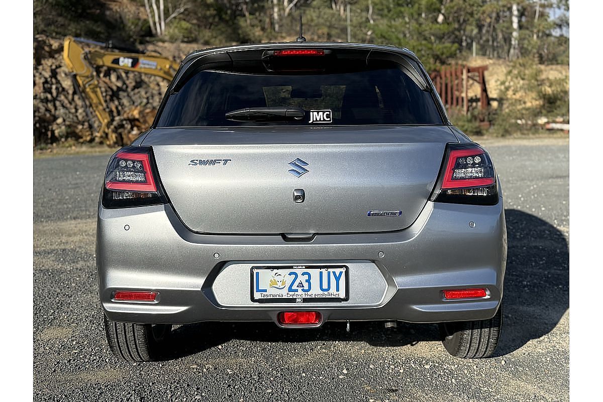 2024 Suzuki Swift Hybrid GLX UZ