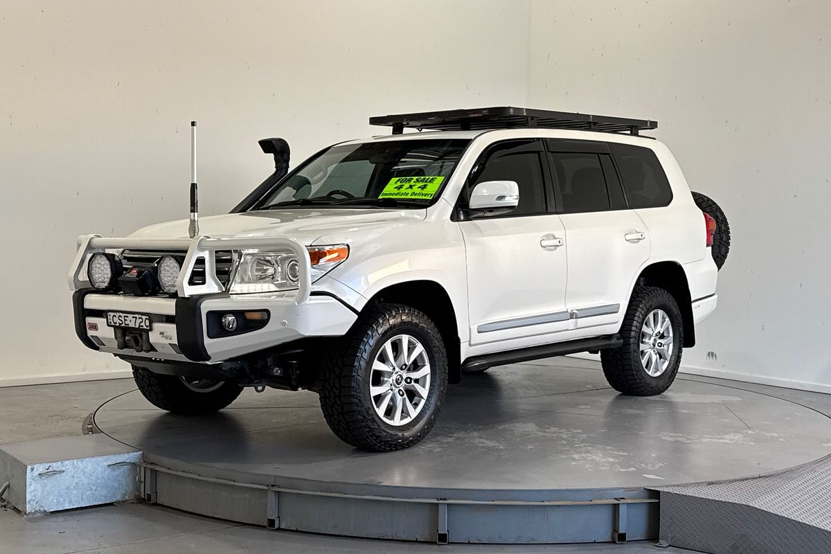 2014 Toyota Landcruiser SAHARA (4x4) VDJ200R MY13
