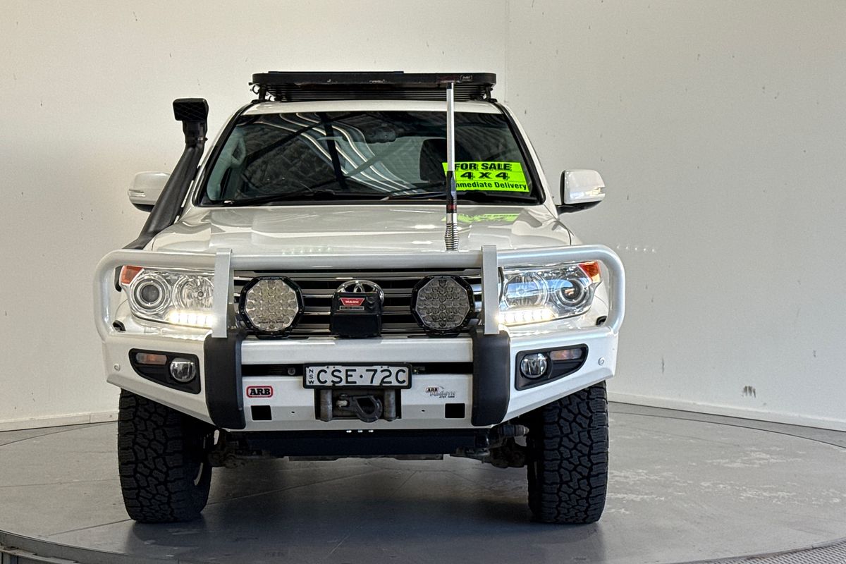 2014 Toyota Landcruiser SAHARA (4x4) VDJ200R MY13