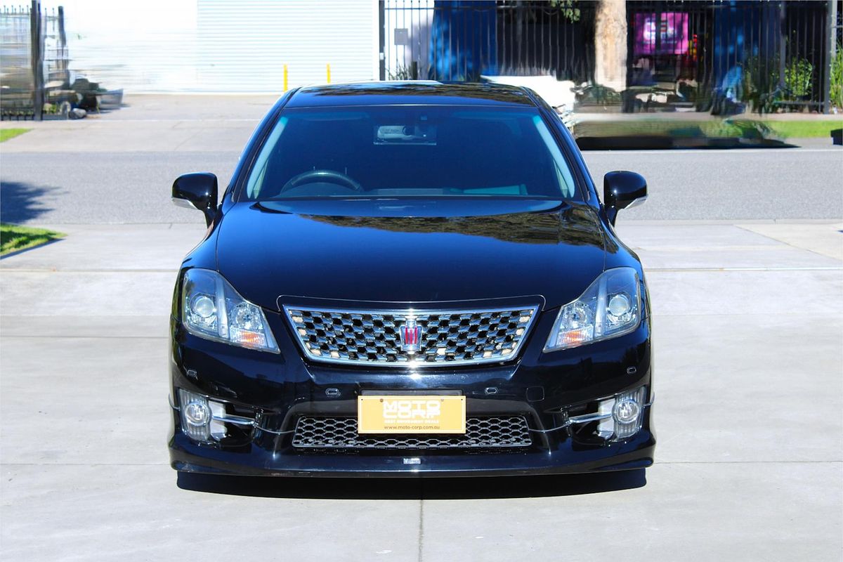 2012 Toyota Crown G Grade 204