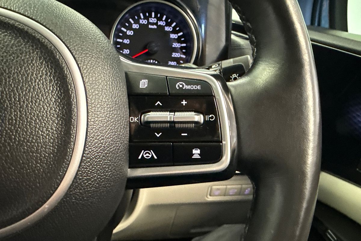 2022 Kia Carnival Platinum KA4