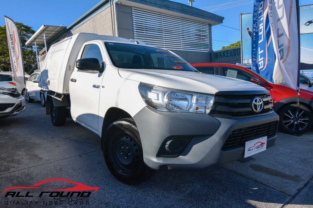 2017 Toyota HILUX WORKMATE TGN121R