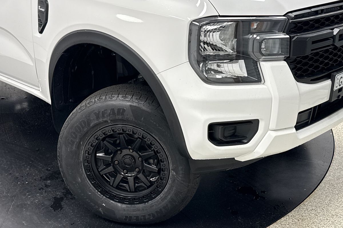 2023 Ford Ranger XL 4X4 2.0L