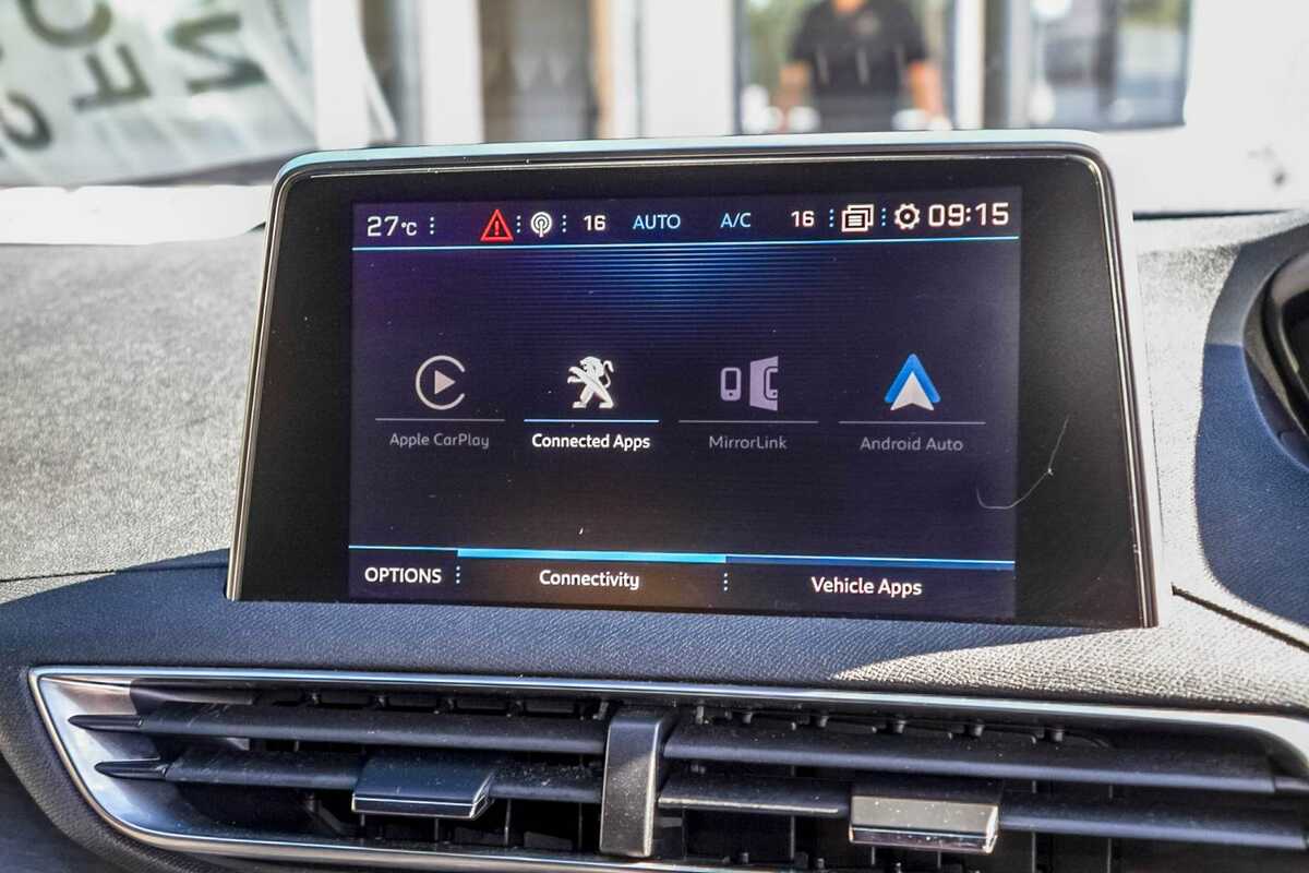 2017 Peugeot 3008 GT P84
