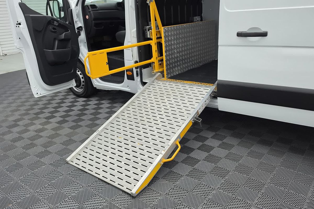 2022 Renault Master Pro 110kW X62 Phase 2 LWB Mid Roof