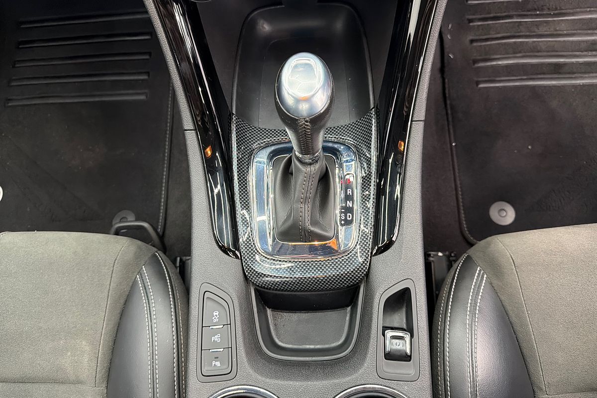 2017 Holden Ute SV6 VF Series II Rear Wheel Drive