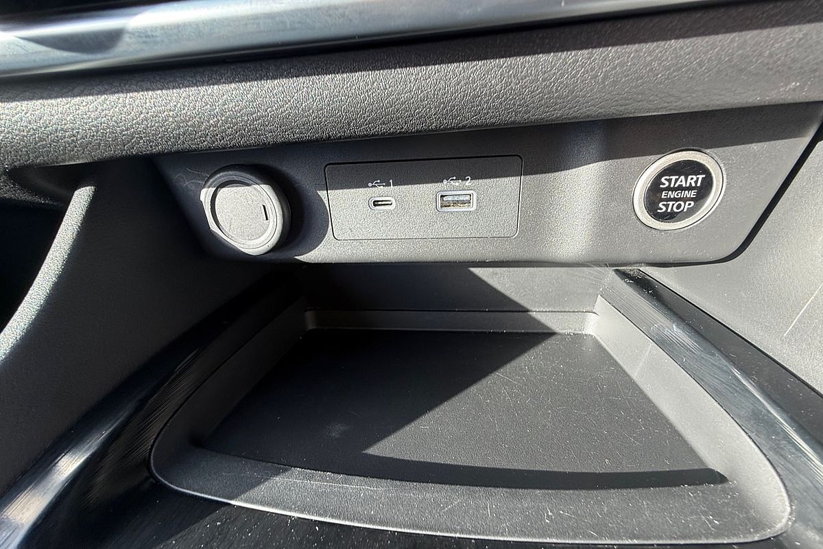 2024 Nissan X-TRAIL ST T33