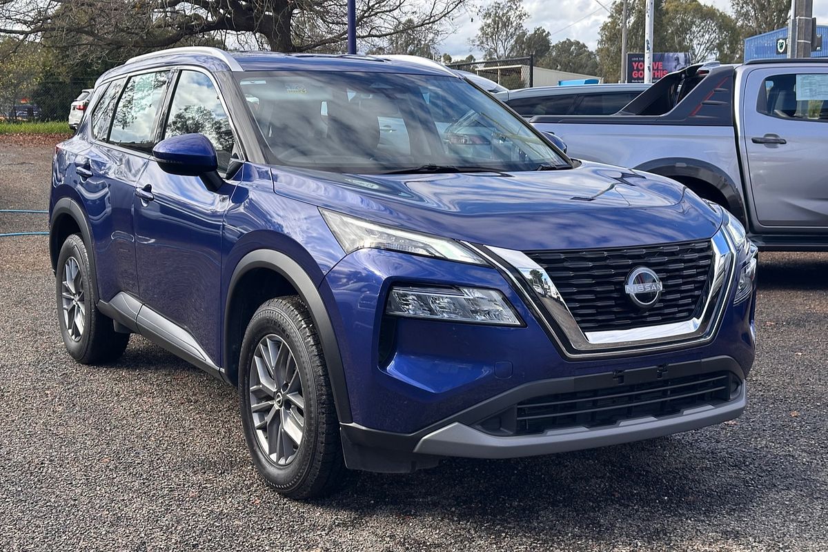 2024 Nissan X-TRAIL ST T33
