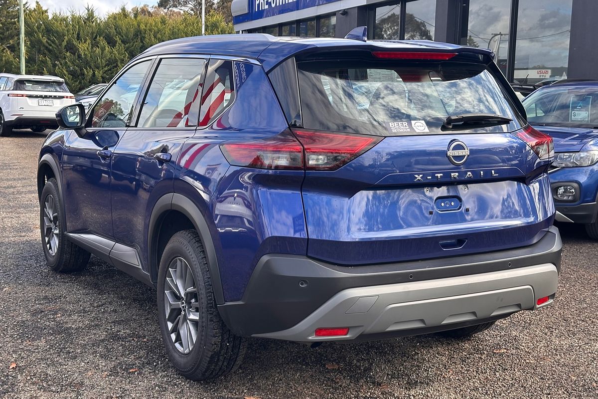 2024 Nissan X-TRAIL ST T33