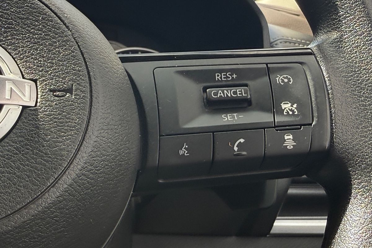 2024 Nissan X-TRAIL ST T33