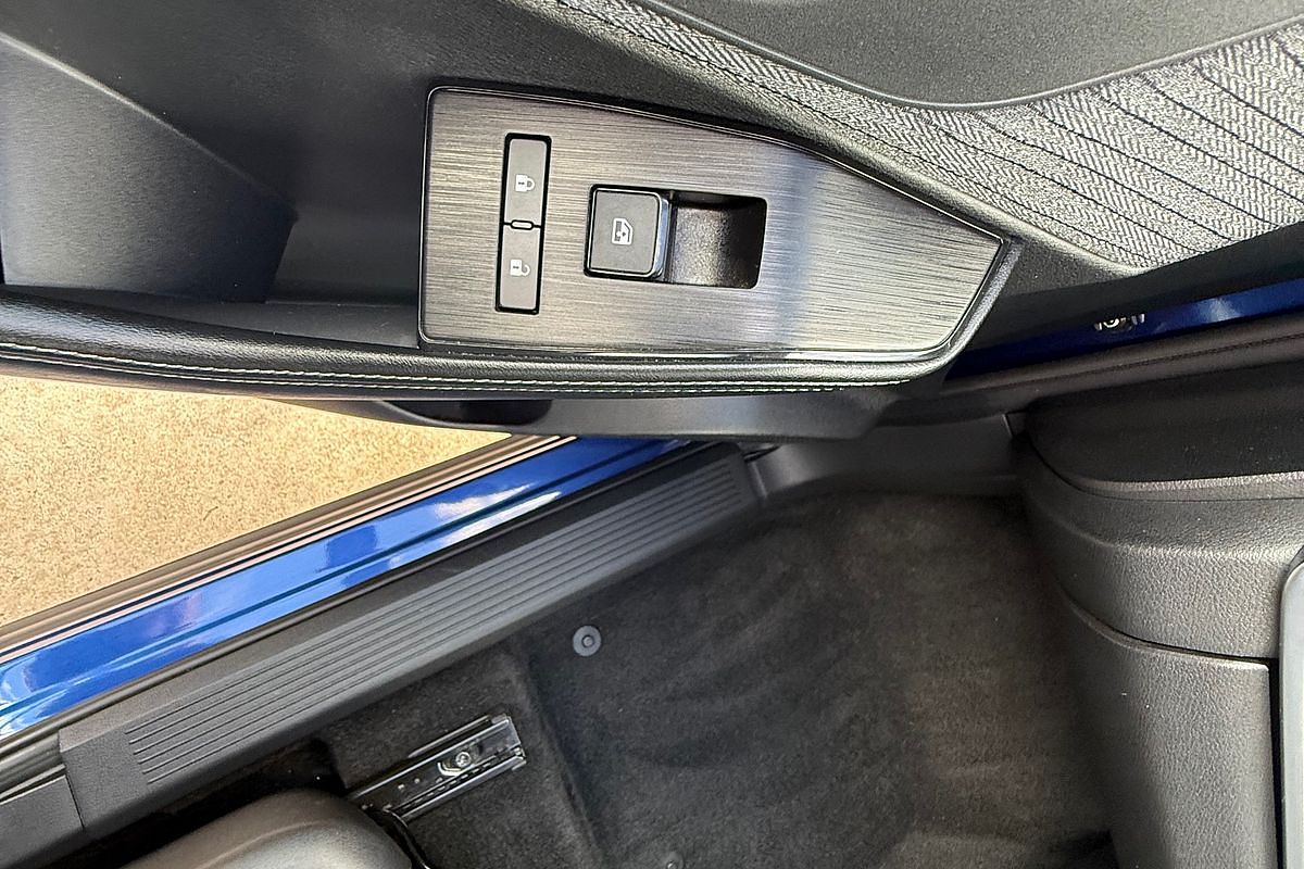 2024 Nissan X-TRAIL ST T33