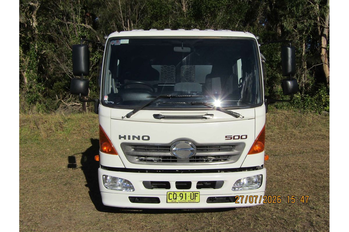 2018 Hino 500 Series FD1124 CREW FD7J 4x2