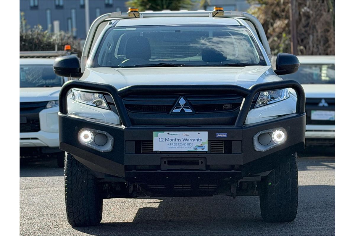 2022 Mitsubishi Triton GLX MR 4X4