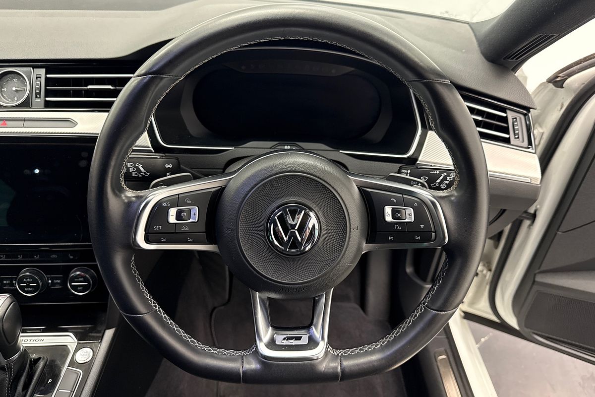 2018 Volkswagen Passat 206TSI R-Line B8
