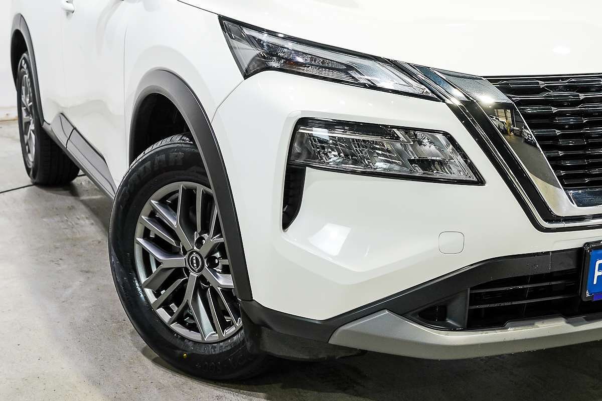 2024 Nissan X-TRAIL ST T33