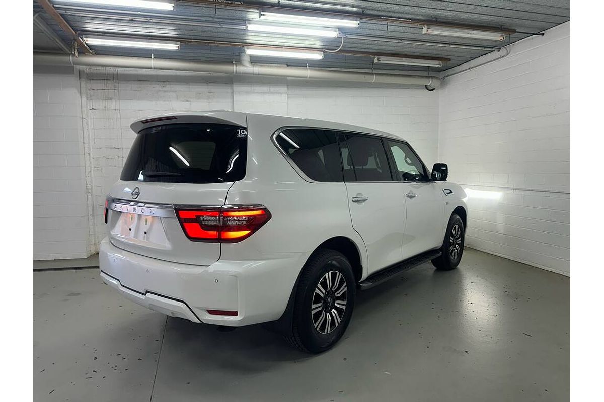 Nissan PATROL WAG 5.6 PET AUTO TI