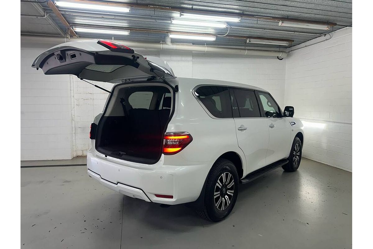 Nissan PATROL WAG 5.6 PET AUTO TI