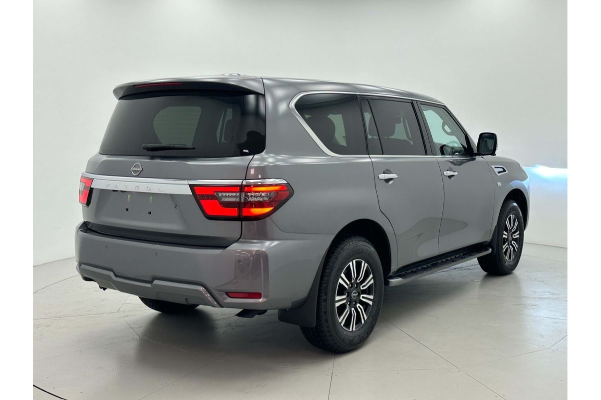 Nissan PATROL WAG 5.6 PET AUTO TI