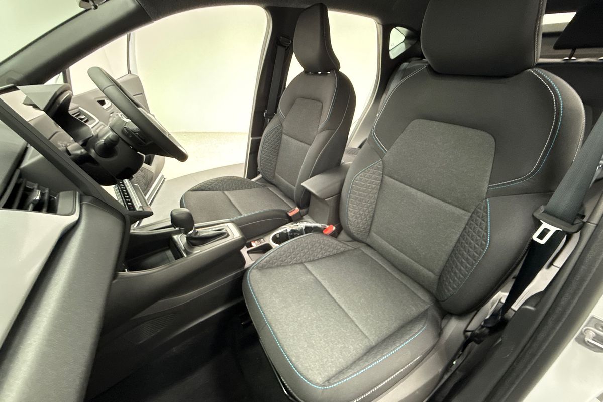 2025 Mitsubishi ASX LS XE
