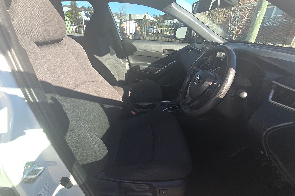 2022 Toyota Corolla Cross GX MXGH10R