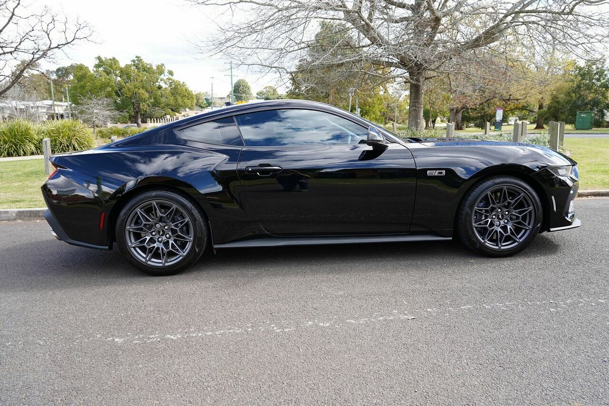 2024 Ford Mustang GT 5.0 V8 FO MY25