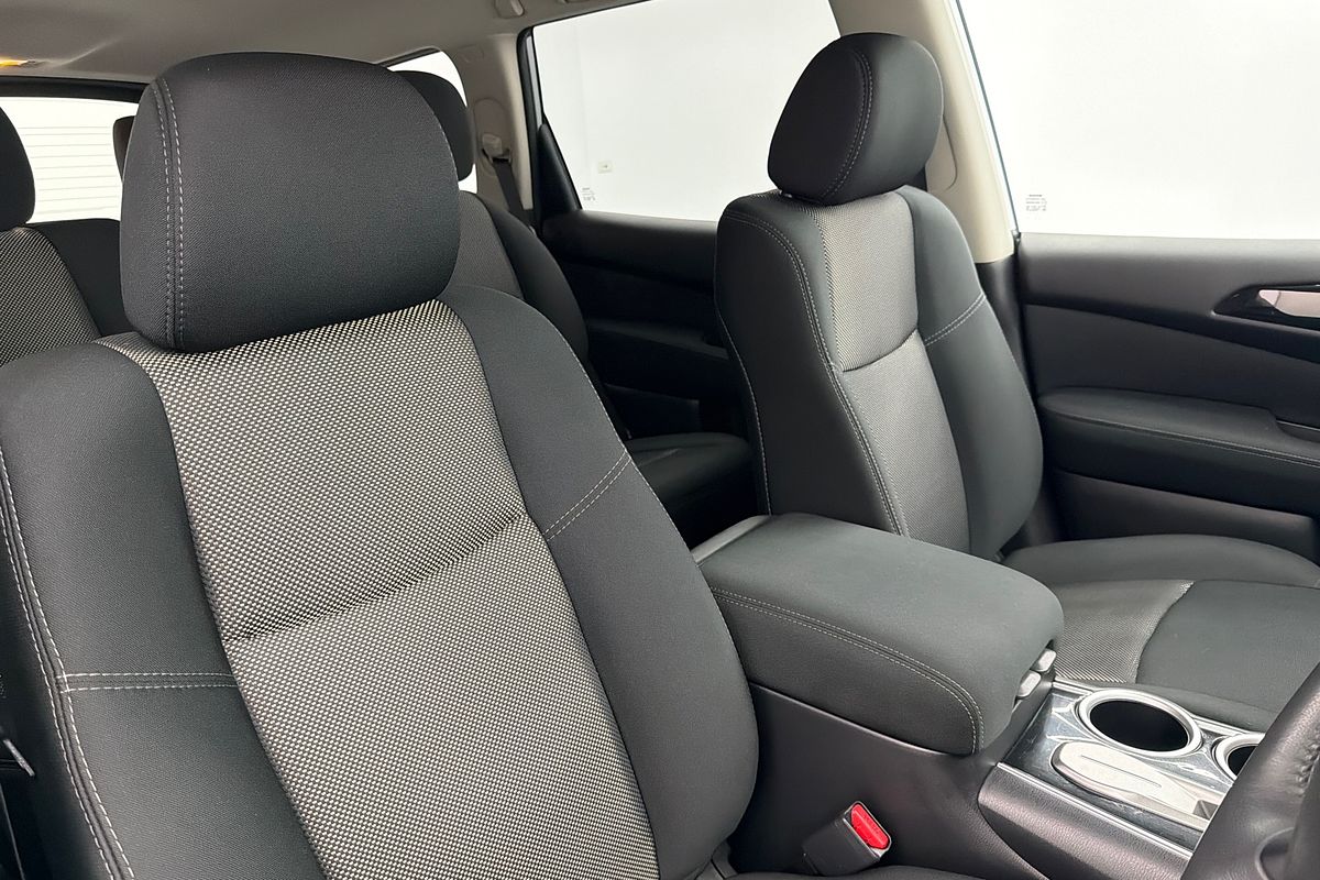 2017 Nissan Pathfinder ST R52 Series II
